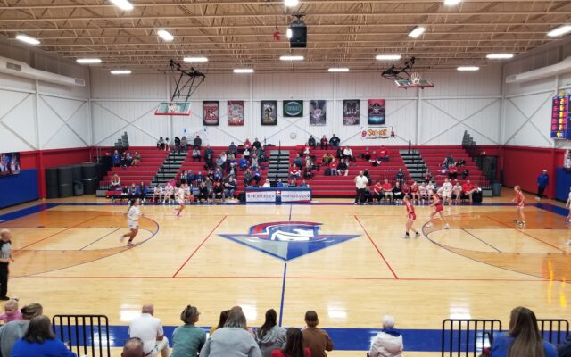 Massive Fourth Quarter Secures Moberly Courtwarming Sweep