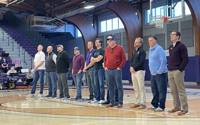 Truman Splits With UMSL On A Day The ’99 Men’s Final Four Team Is Honored
